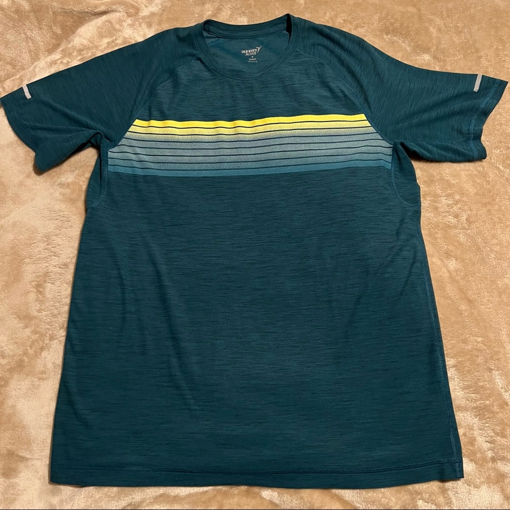 Old Navy • Mens Medium • Green • Active Go Dry Shirt